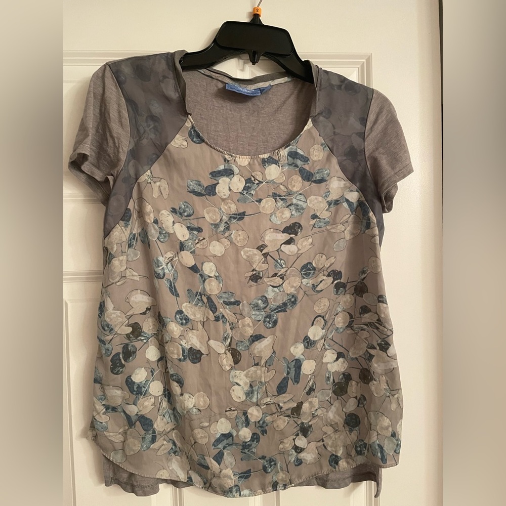 Vera Wang top